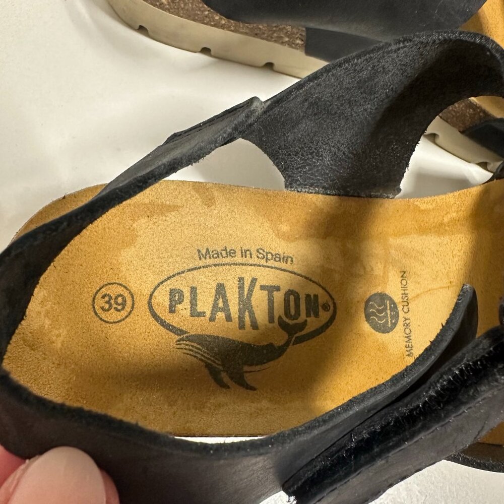 Plakton Sandals - image 6